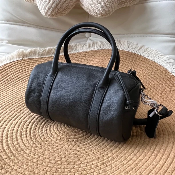 【燕子】新款韩版时尚百搭轻便真皮手提包枕头包