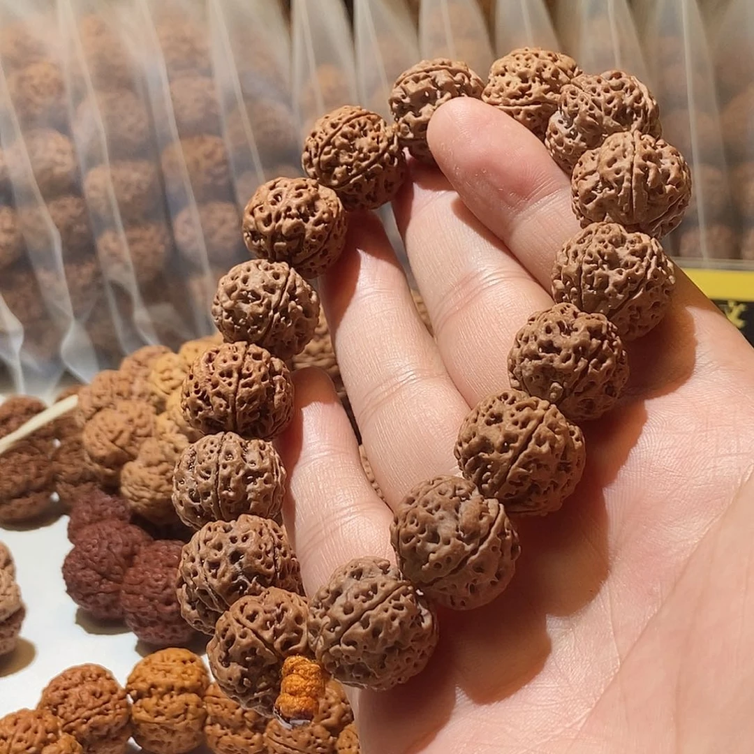 吊坠金刚菩提安娜蜂王19mm