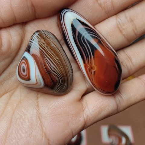 未镶嵌玛瑙/玉髓珠宝奇石始****老打孔不退不换