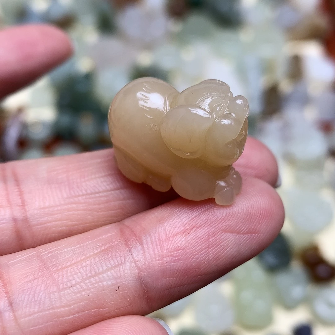 和田玉颈饰未镶嵌