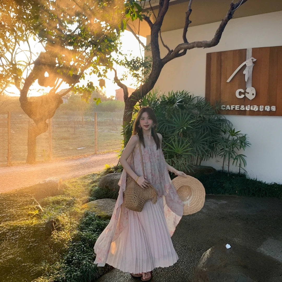 【桃之夭夭】粉色扎染碎花吊带连衣裙女夏丁达尔长裙