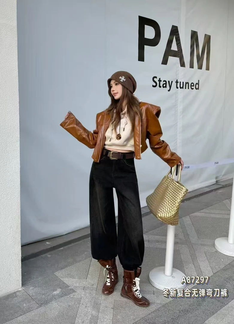 297纯欧货冬新款老钱风黑灰色显瘦百搭大弯刀阔腿牛仔裤（配腰带）