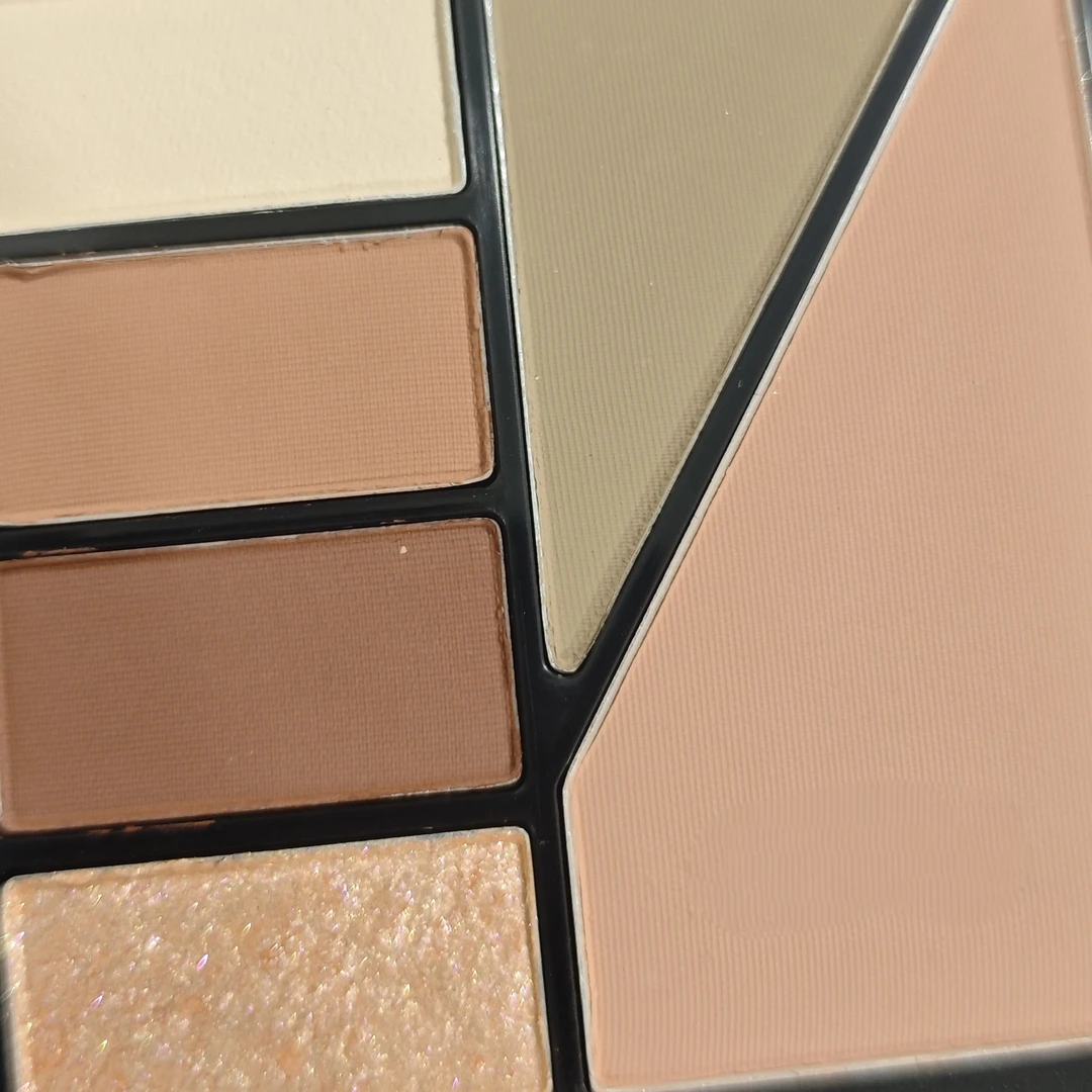 纳 多功能六色眼影盘