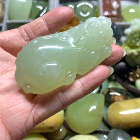 蛇纹石玉未镶嵌手把件