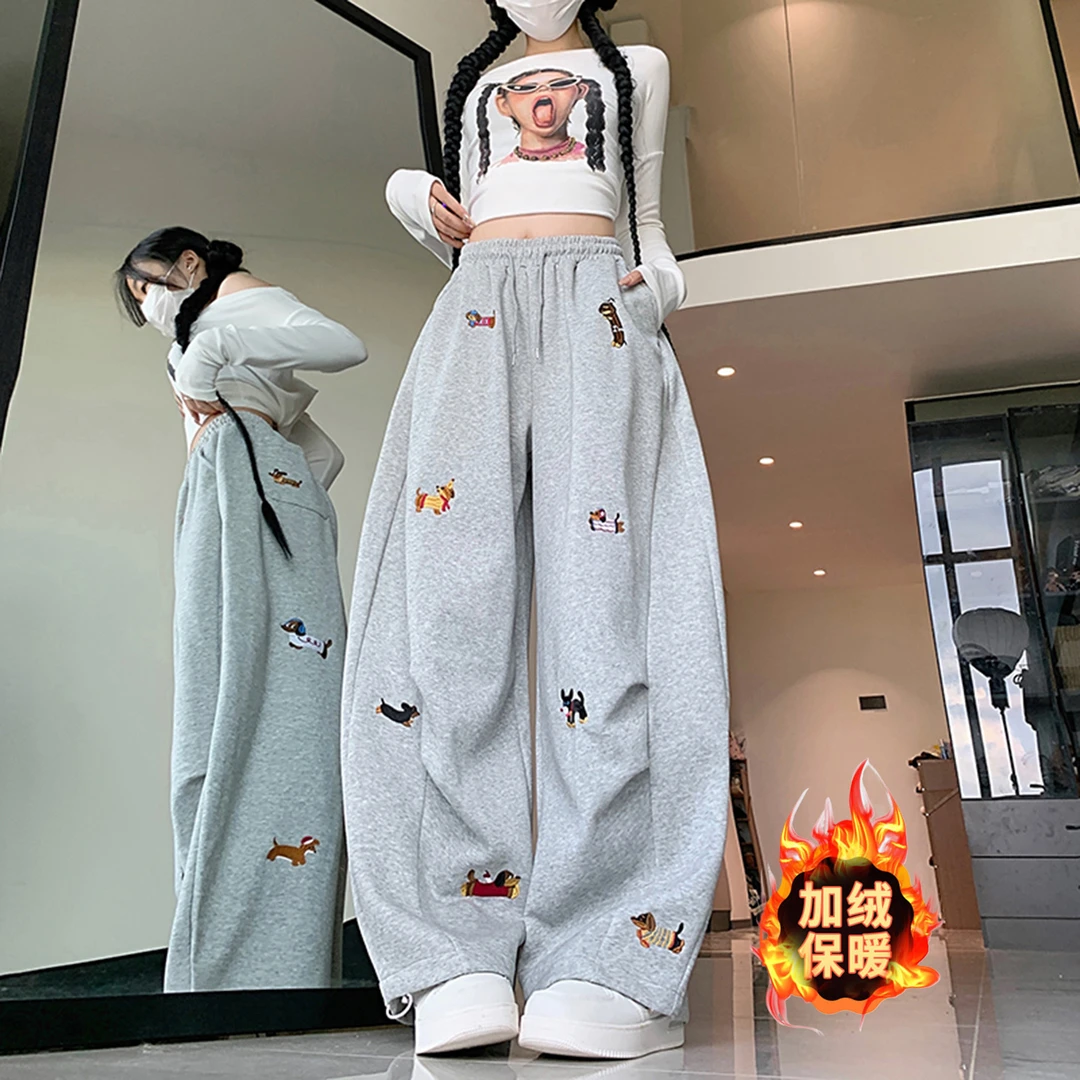 美式小狗刺绣弯刀女裤卫裤女秋季大码宽松阔腿运动加大休闲裤子