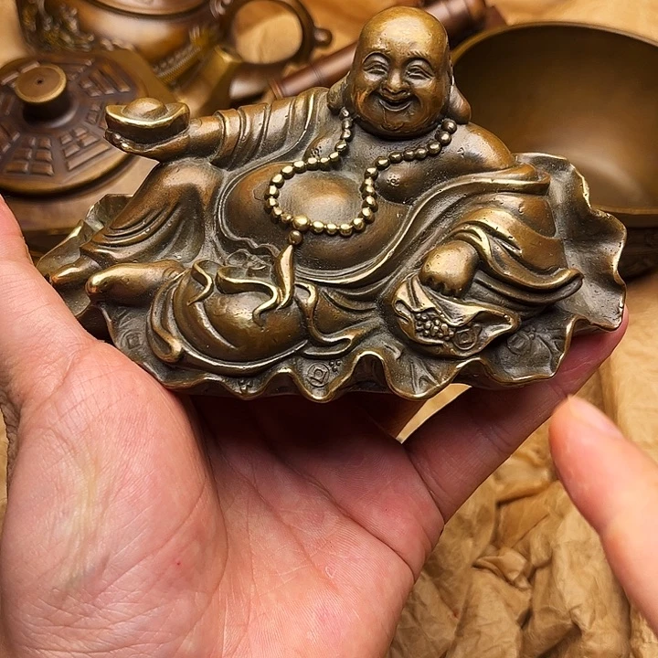 精美铜器做工精湛