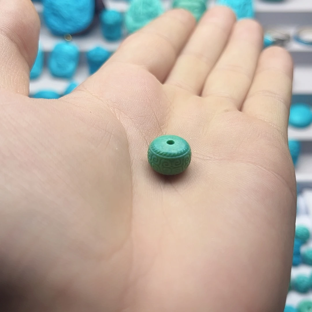 绿松石未镶嵌挂件