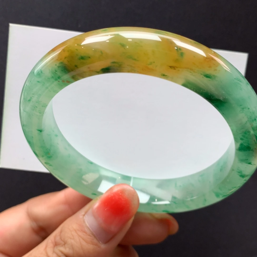 石英质玉未镶嵌手镯