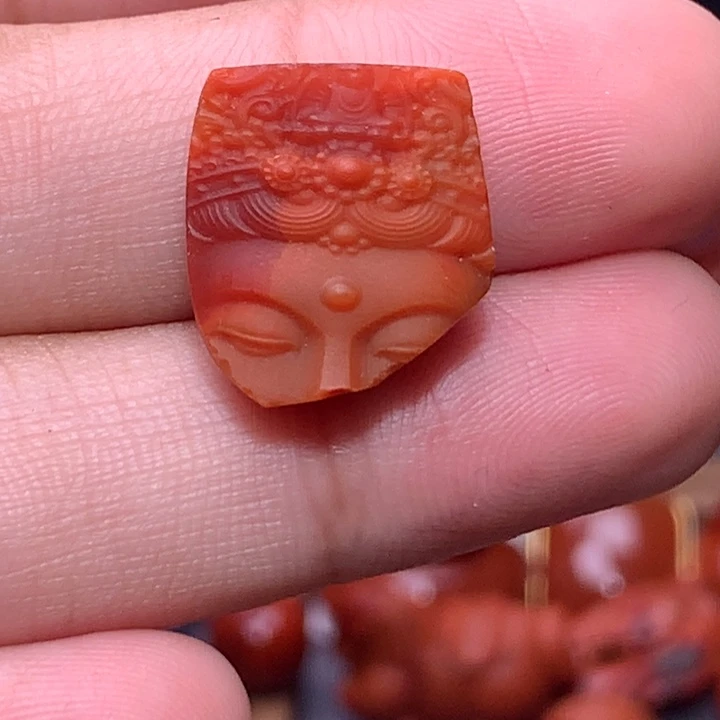 未镶嵌南红南红玛瑙包浆残佛
