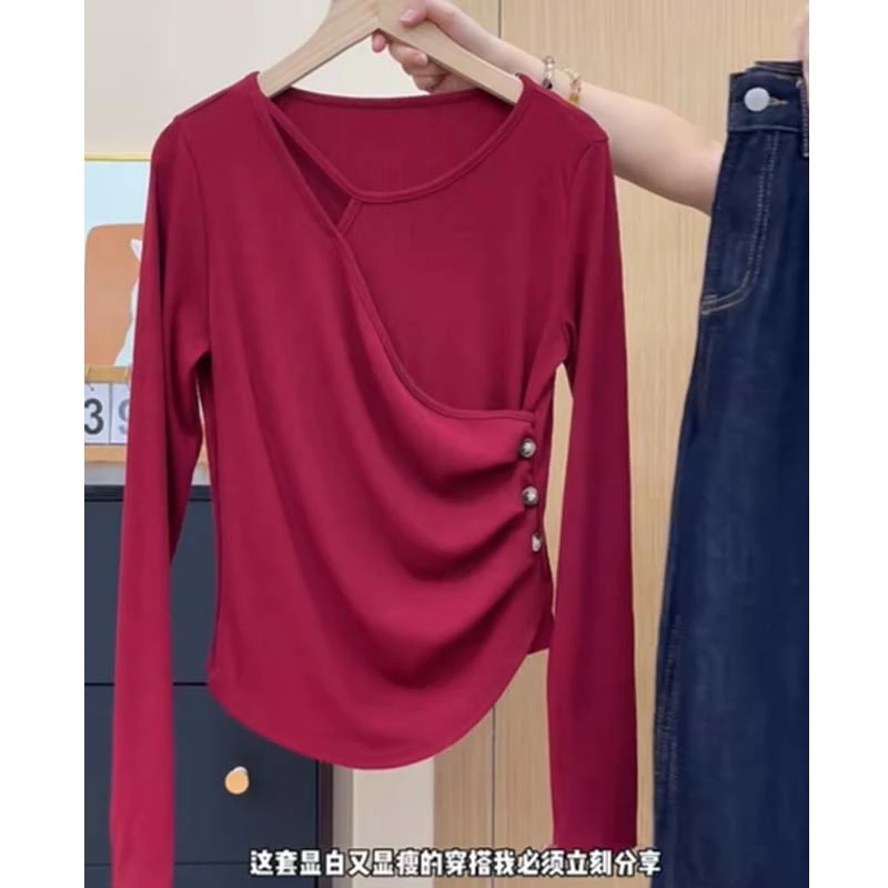 大码胖mm200斤法式红色不规则设计正肩长袖t恤女秋冬遮肉显瘦上衣
