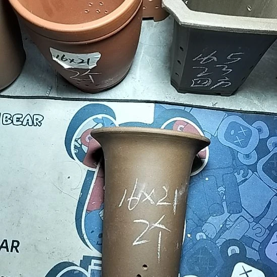 小号兰花紫泥两个