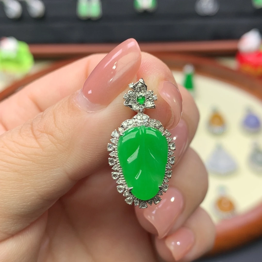 翡翠18K金镶嵌吊坠(不含链)