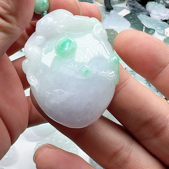 颈饰未镶嵌翡翠缅甸翡翠吊坠