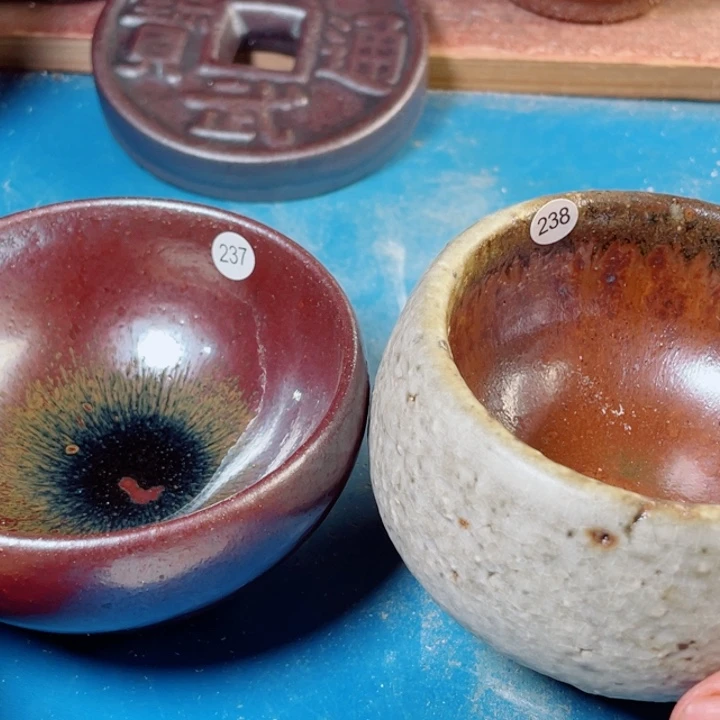 茶盏微瑕也可以用来做壁纸了吧