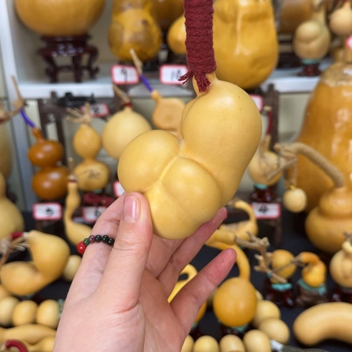 大叶紫檀（黑酸枝木类）用*哥