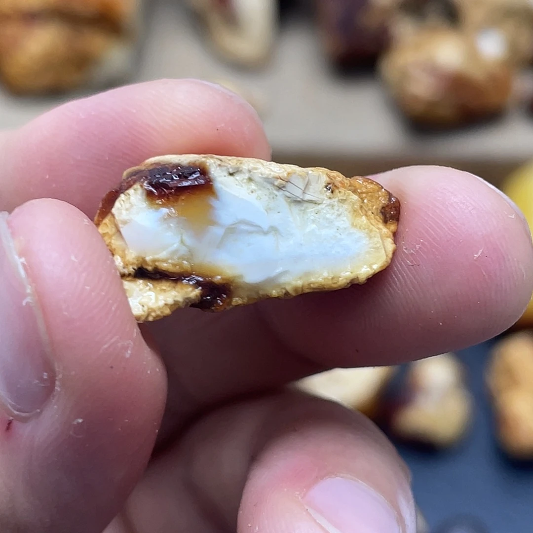 未镶嵌定制琥珀喻*定制