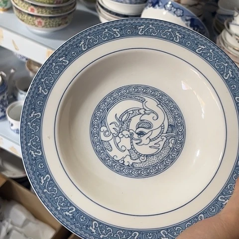 瓷其他8寸深盘一个