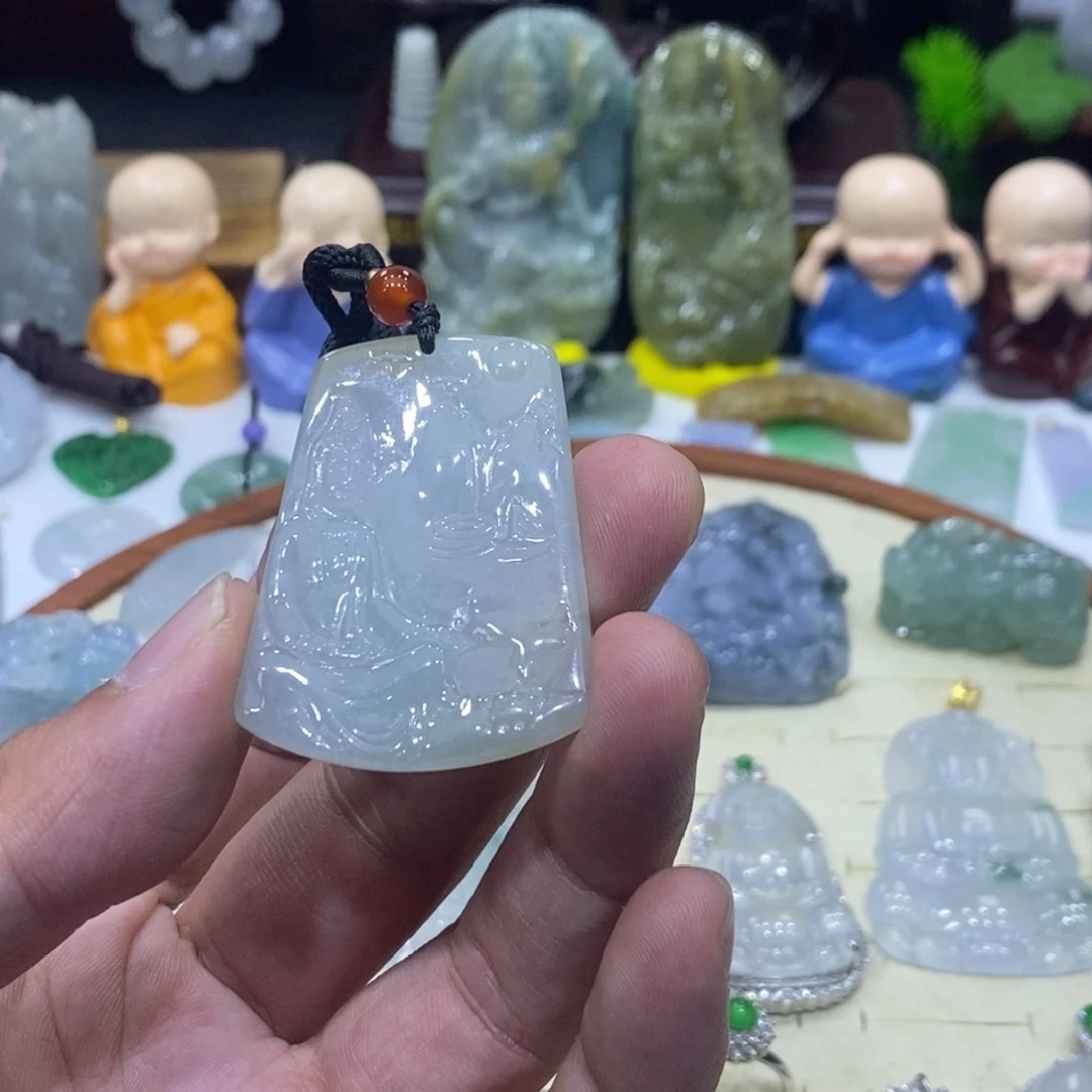 翡翠未镶嵌吊坠(不含链)观音