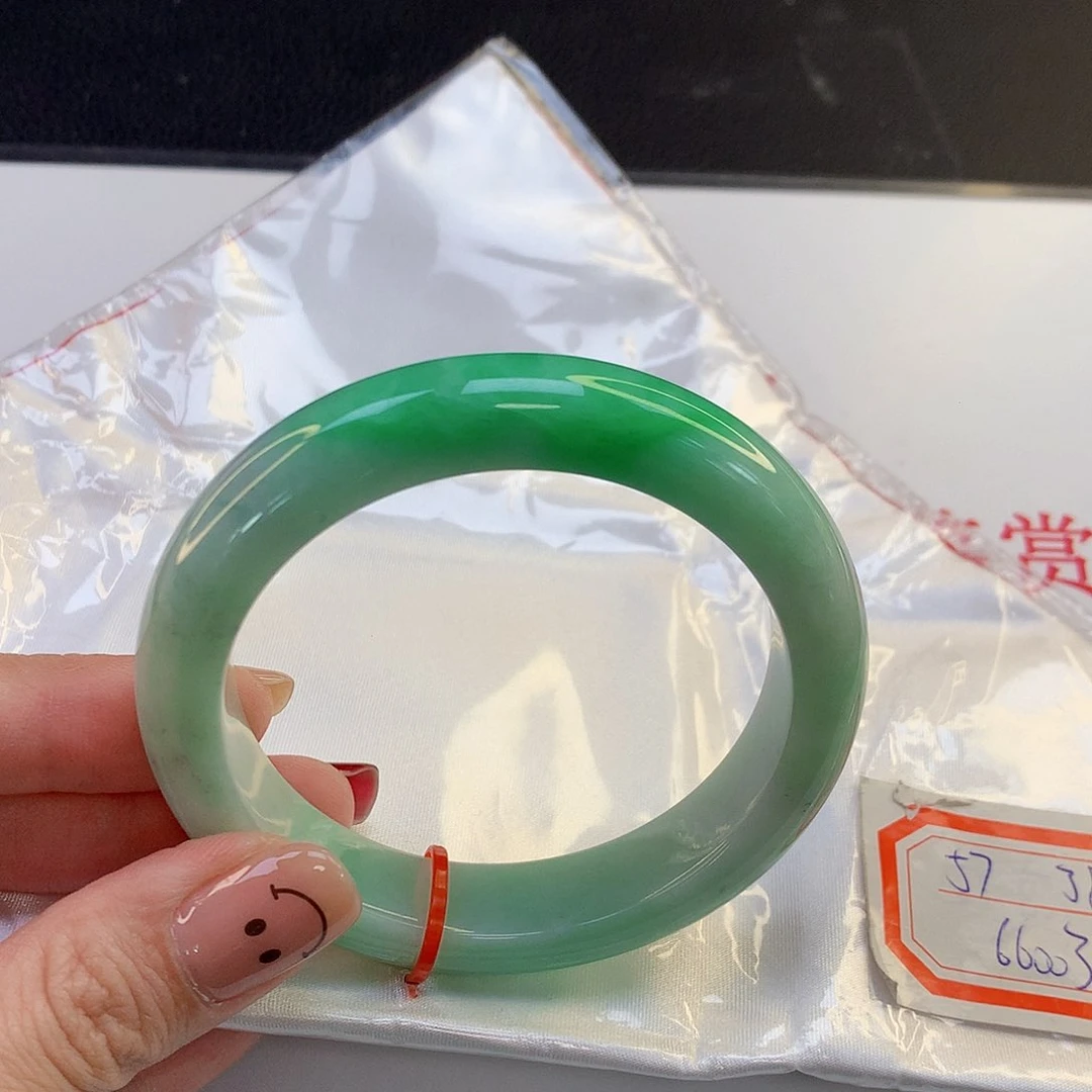 翡翠手镯未镶嵌天然翡翠A货003