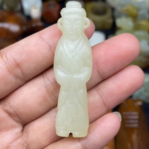 未镶嵌蛇纹石玉颈饰47