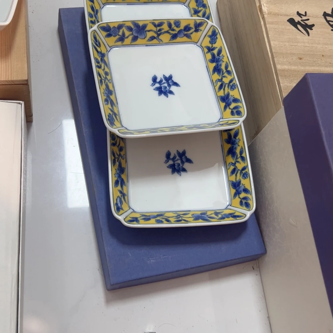 J***s瓷片哈哈哈哈哈这也是为什么