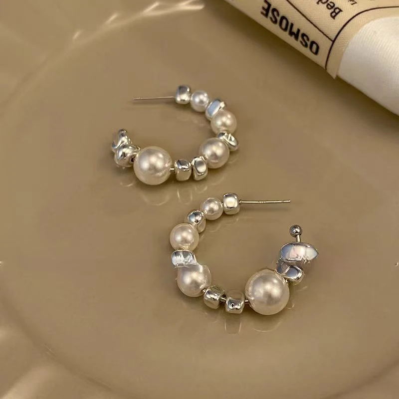 轻奢小众设计感高级珠珠碎银子大耳圈耳环2025年新款耳钉耳饰女