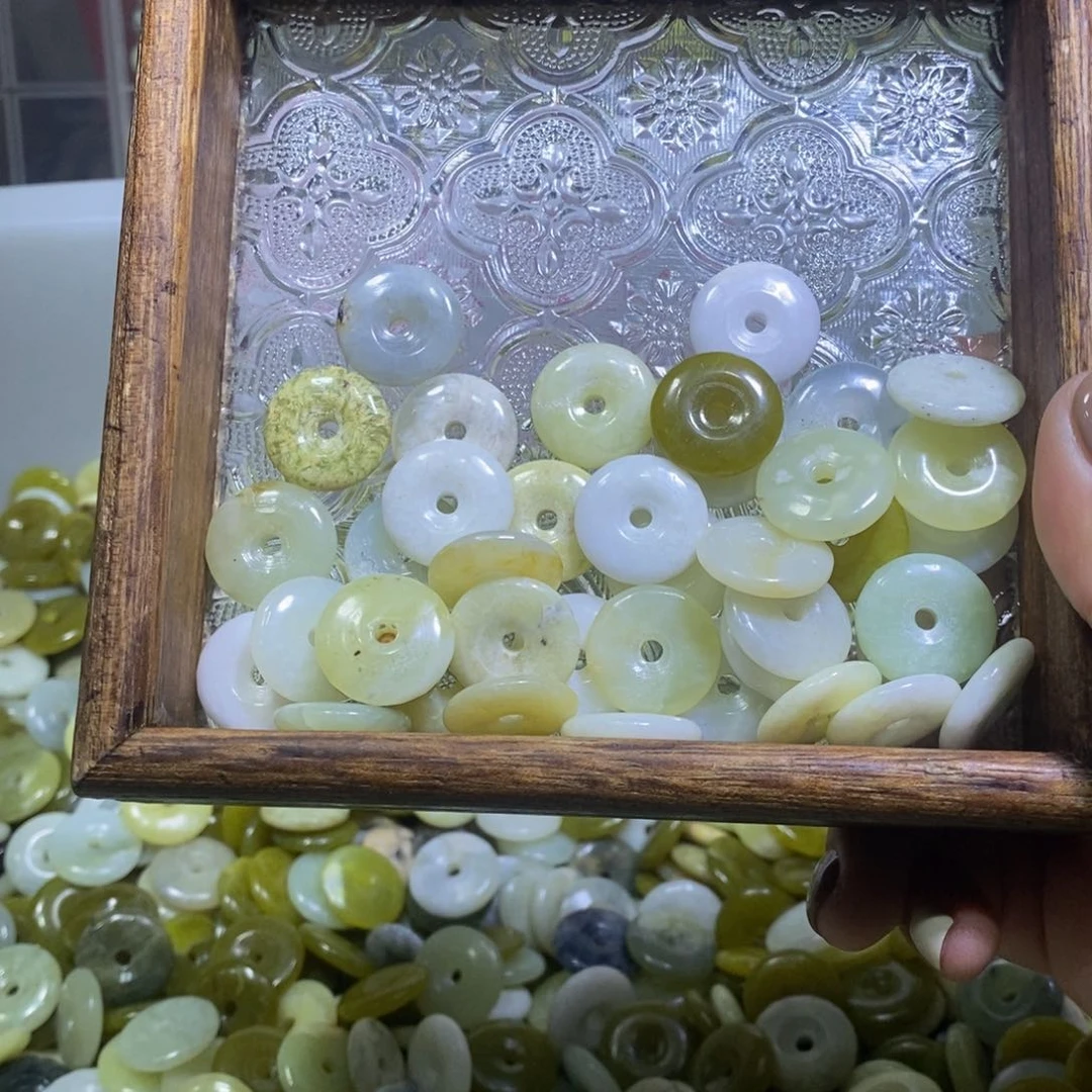 合金蛇纹石玉颈饰157