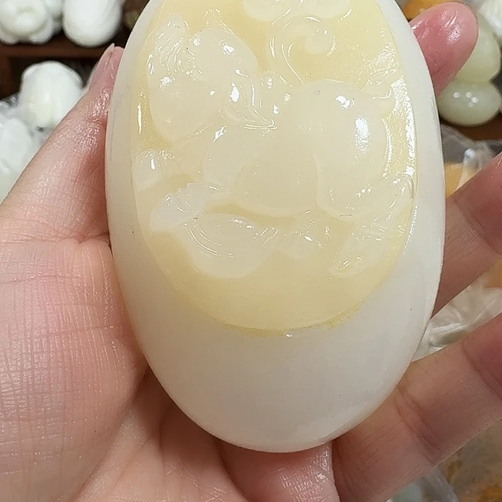 b***羊砖雕石头手把件不退不换