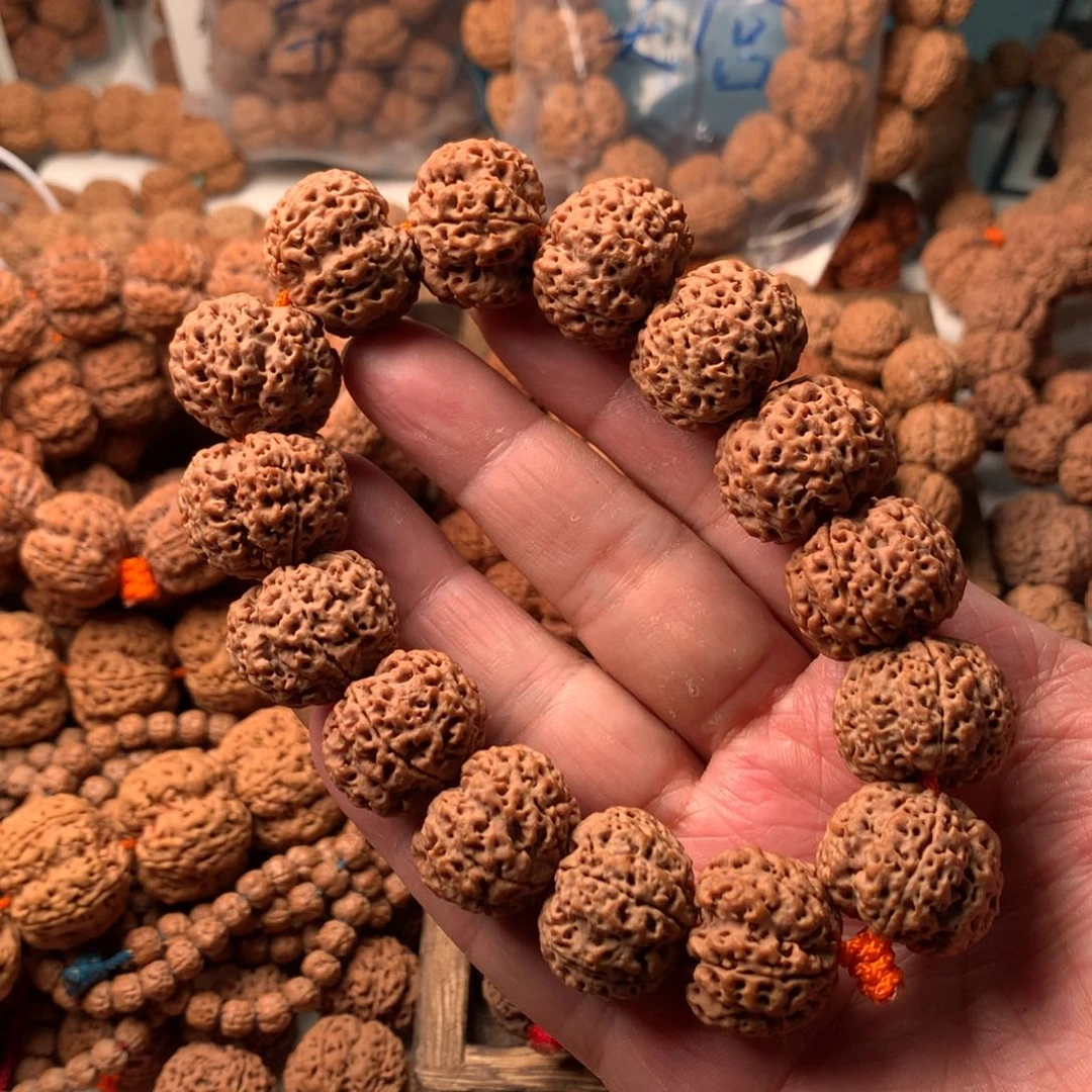 金刚菩提手串K*22梅花蜂王超头