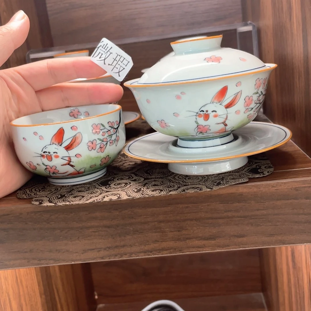 釉下手绘茶具微瑕