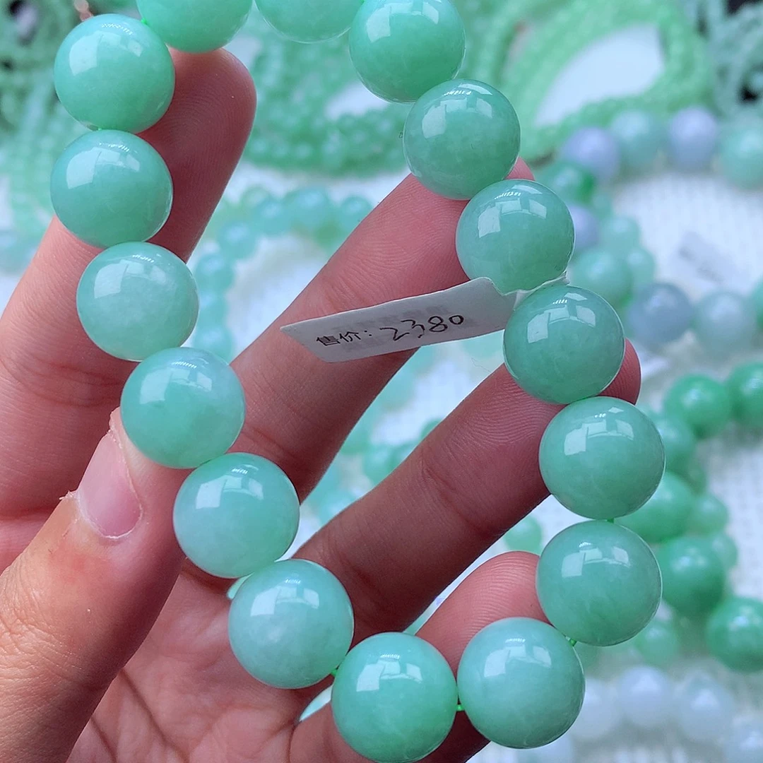 翡翠未镶嵌毛衣链