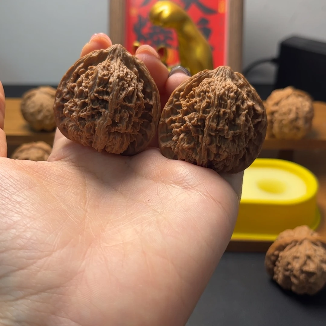 把件文玩核桃满天星42全磕尖