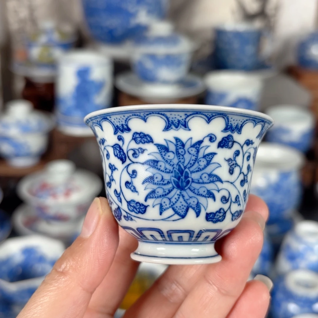 青花瓷器手绘作品陶瓷杯