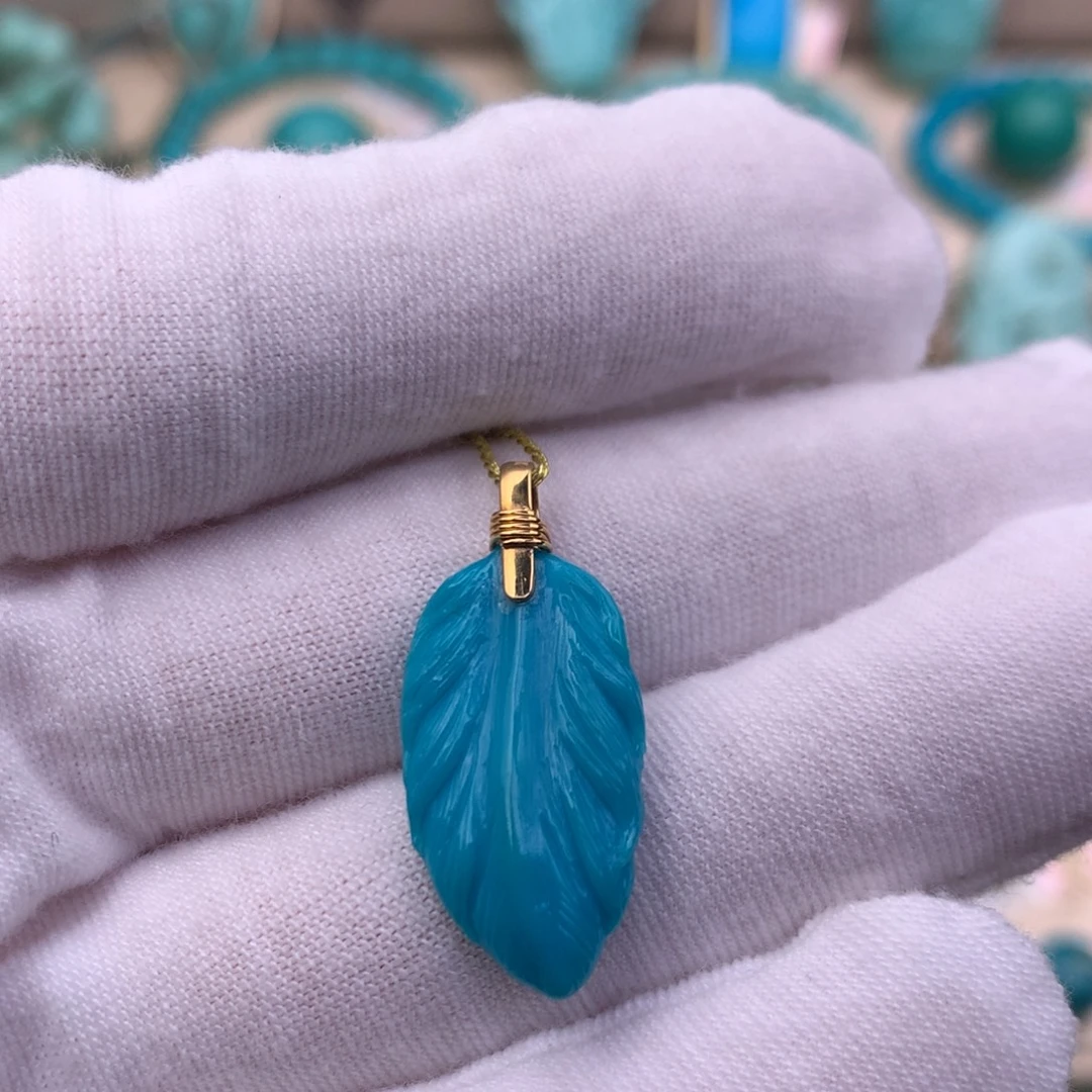 绿松石18K金镶嵌珠宝奇石