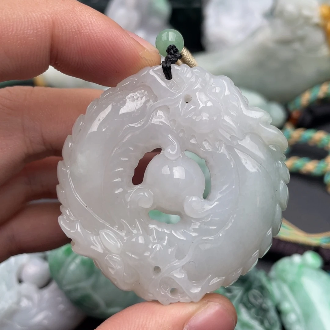 江***美翡翠未镶嵌吊坠(不含链)