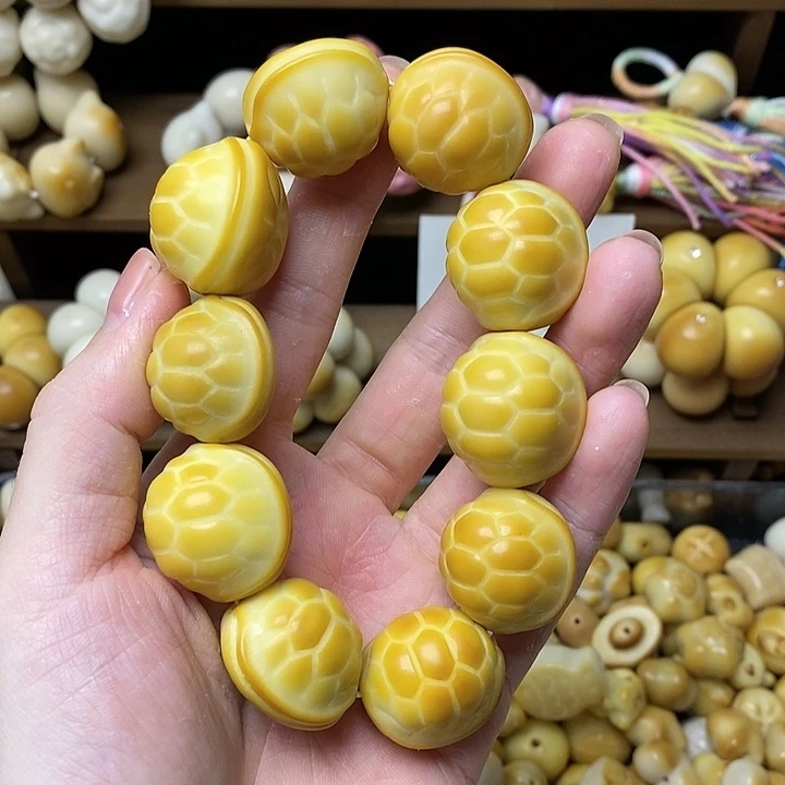 吊坠菩提根/象牙果