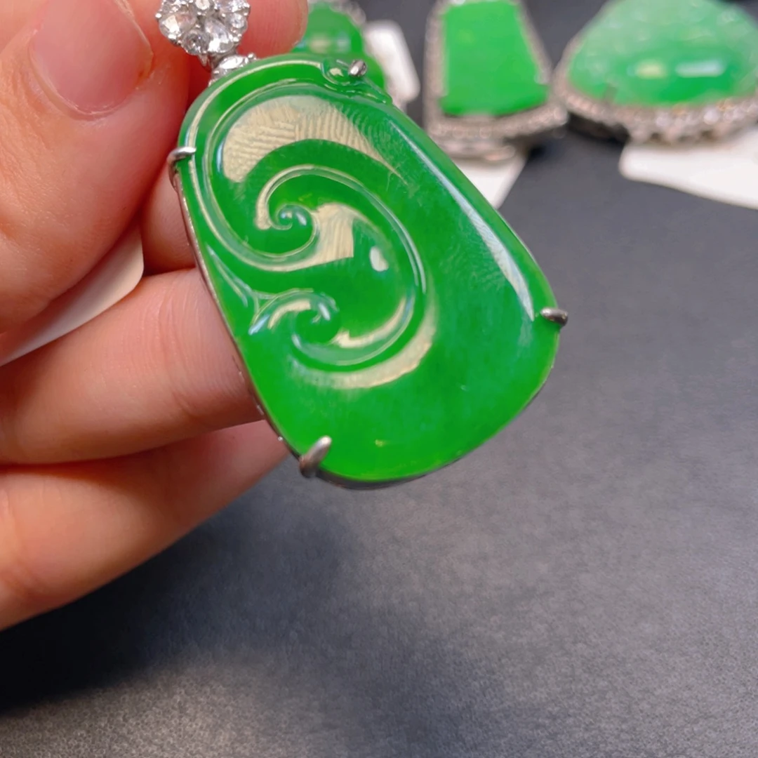 翡翠银S925镶嵌吊坠(不含链)
