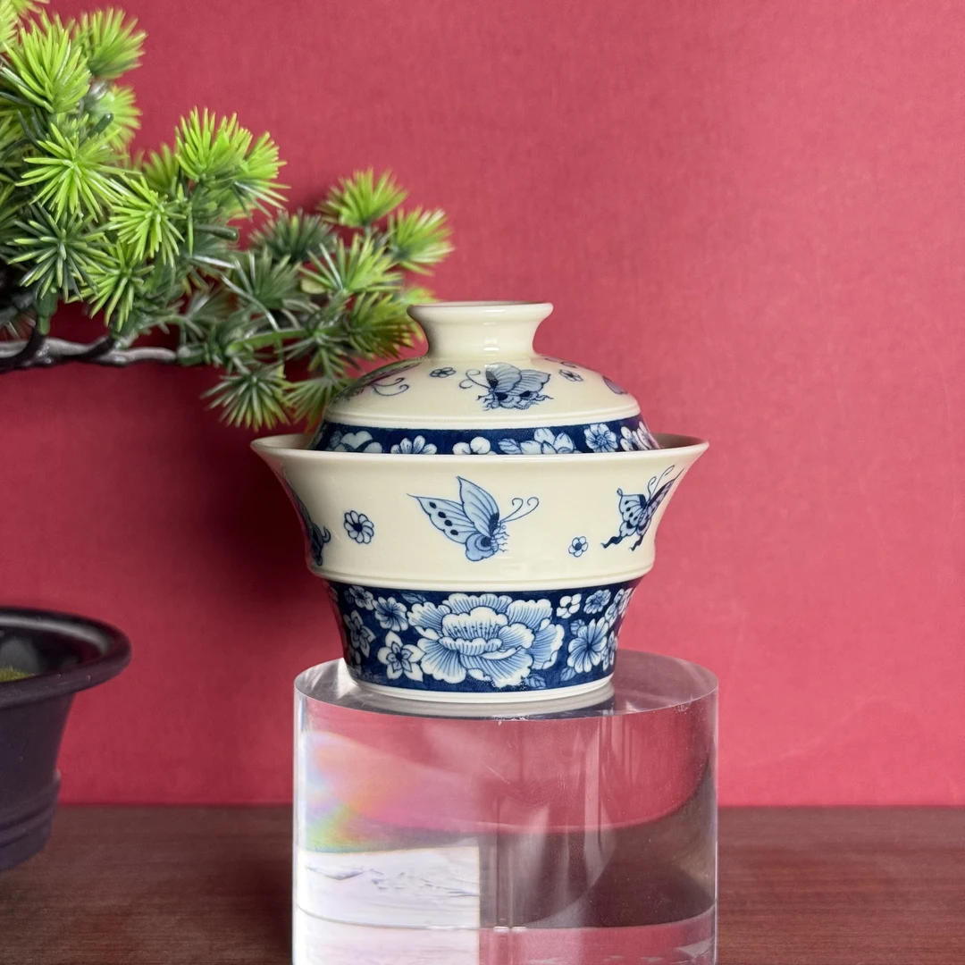 觅纤 蓝地万花蝴蝶盖碗-80毫升 MQ231