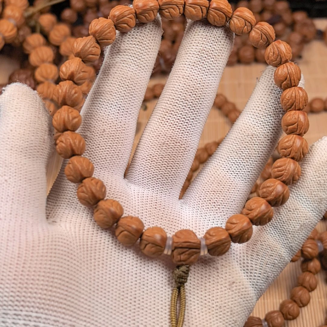 吊坠桃核精品小龙纹手持