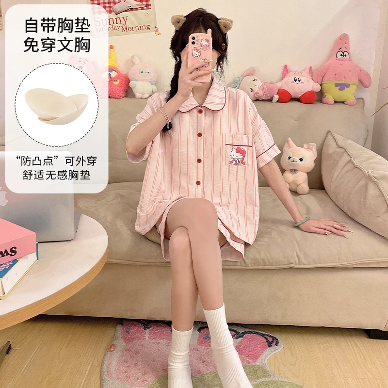 2025新款Kitty睡衣女夏季夏季短袖带胸垫开衫可爱卡通家居服套装