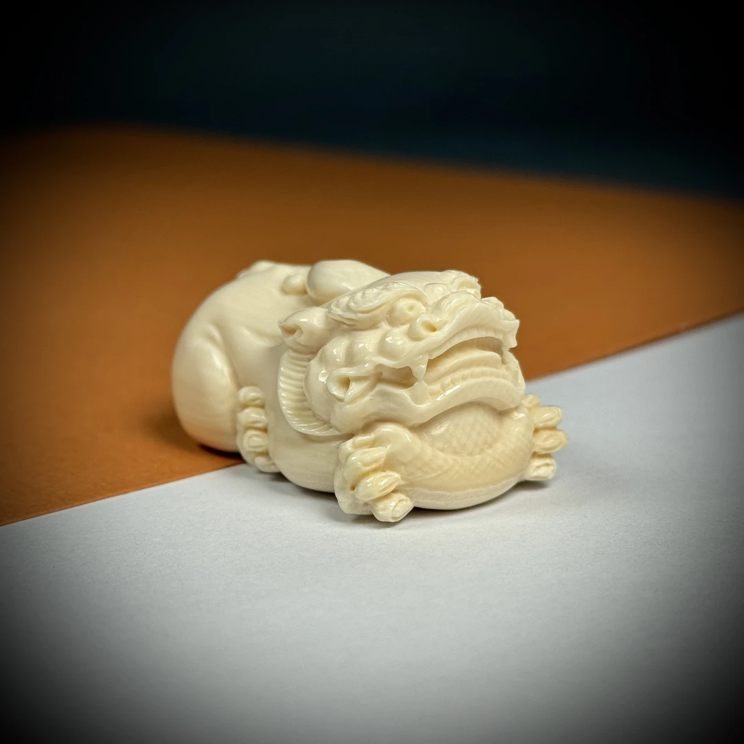 H27-58天然猛犸牙 雕刻貔貅约28*46*23mm支持复检假一罚十