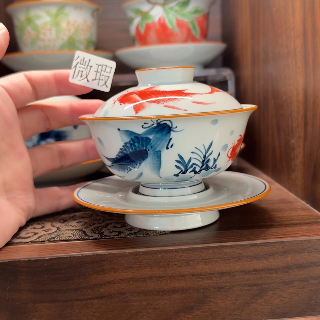 釉下手绘茶具微瑕