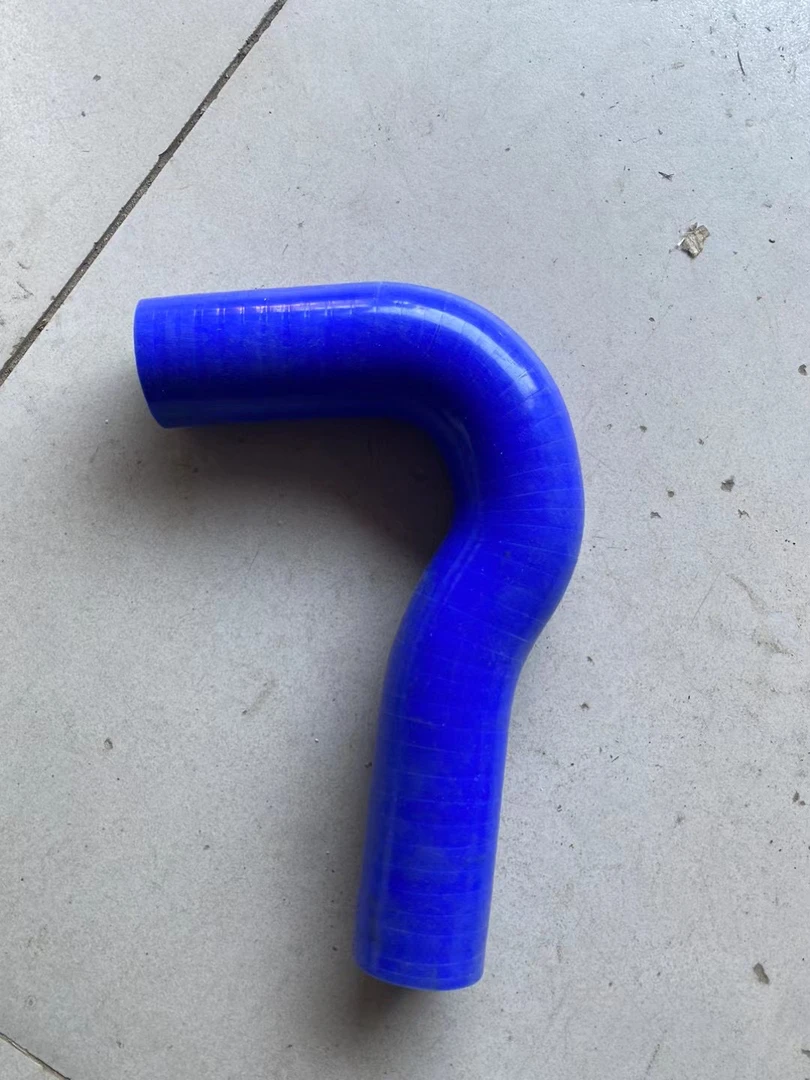 黄海金马30/354拖拉机江淮2100/395/31柴油机水泵循环水管 内经25