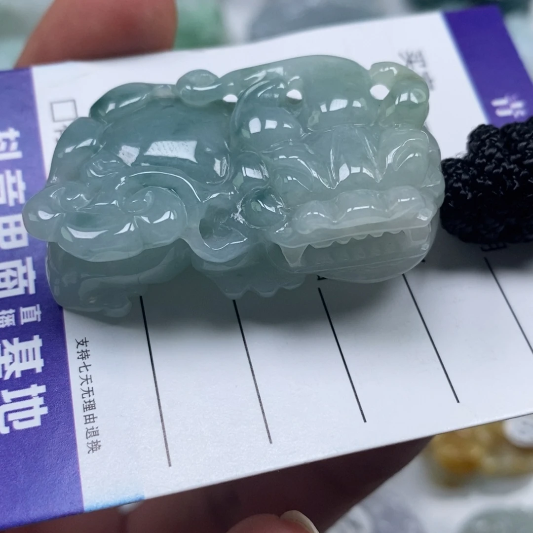 翡翠未镶嵌颈饰多人霸王貔貅吊坠