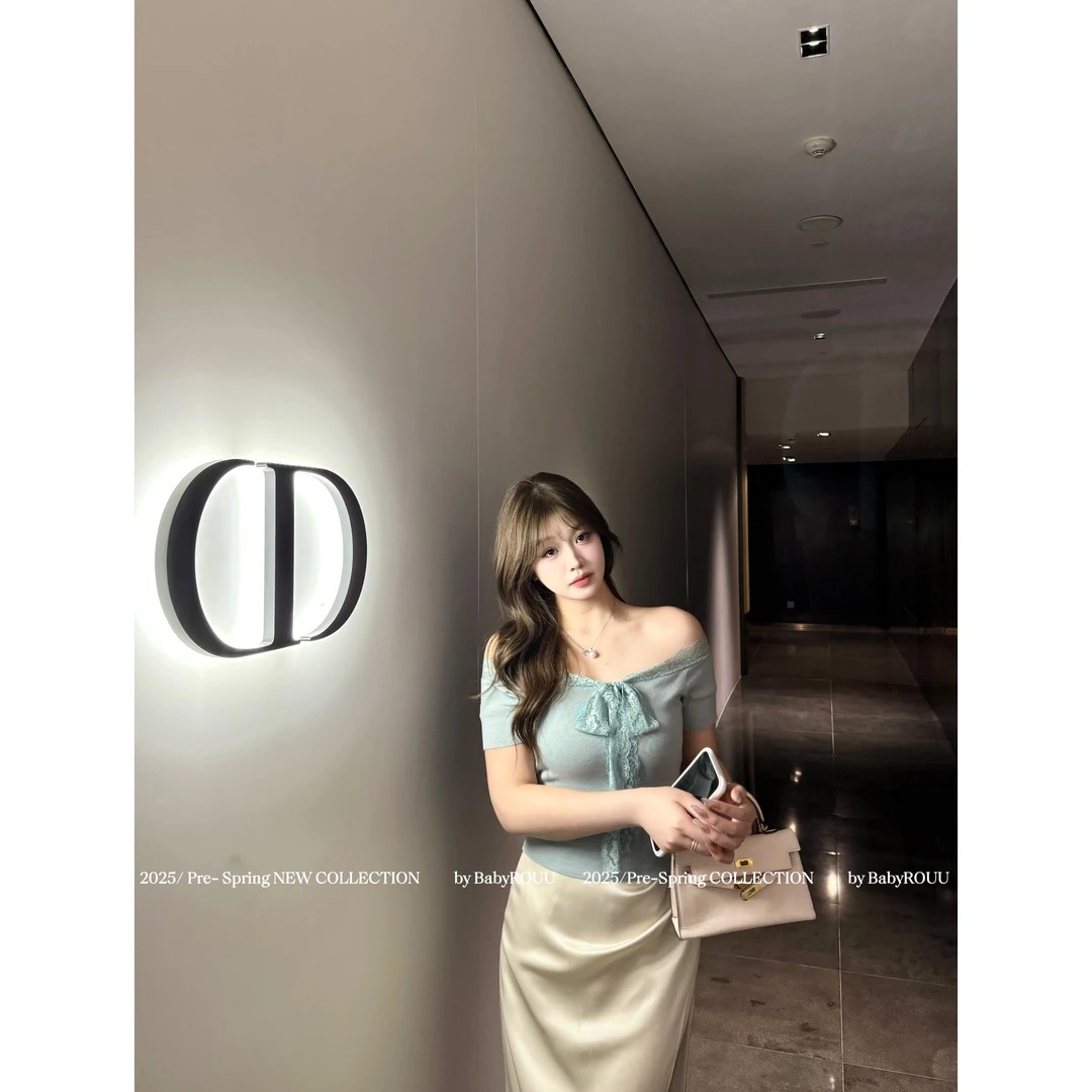 【浅露香肩】温与柔轻奢短袖修身型短袖高腰夏季显瘦针织T恤设计感