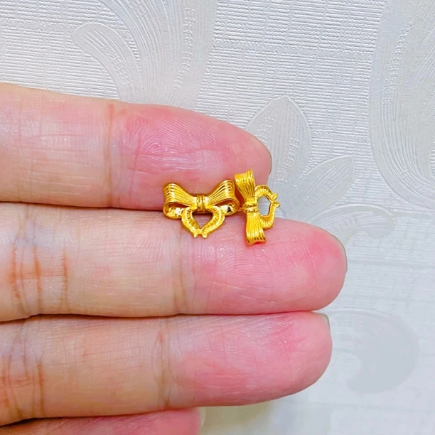 足金999拉丝亮面在逃公主蝴蝶结耳钉弯钩