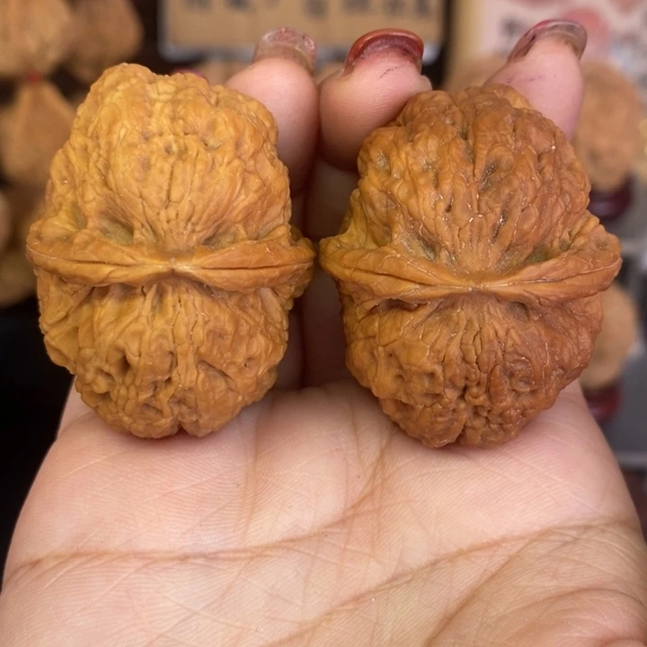 吊坠文玩核桃菊花蟾