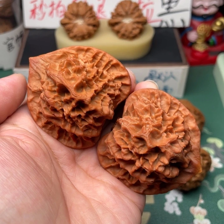 【闪购商品】文玩核桃吊坠49帝王