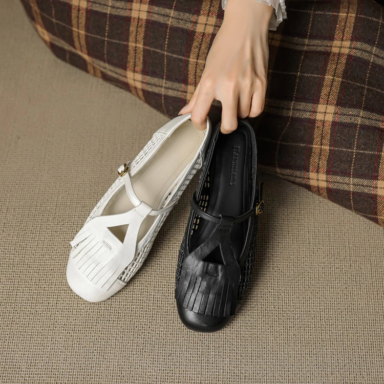 春夏季透气丁字扣镂空玛丽珍鞋法式复古单鞋女平底通勤女鞋