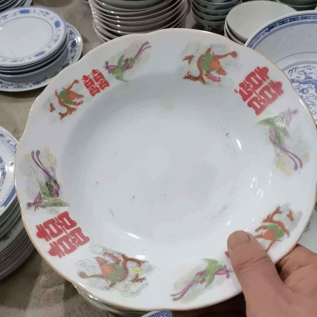 景德镇陶瓷工艺品斌*